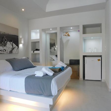 Perissa Beachfront Rooms Luaran gambar