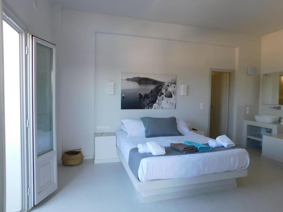 Perissa Beachfront Rooms Luaran gambar