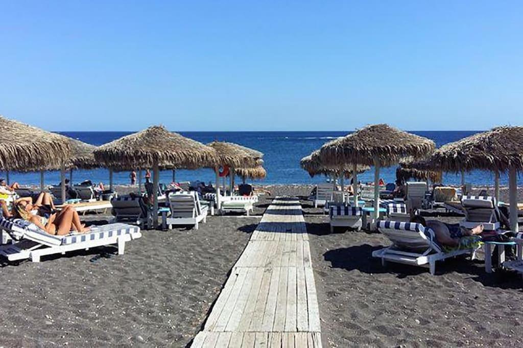 Perissa Beachfront Rooms Luaran gambar